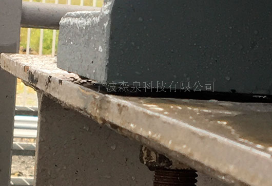 激光對(duì)中儀教您如何來解決機(jī)器“軟腳”問題